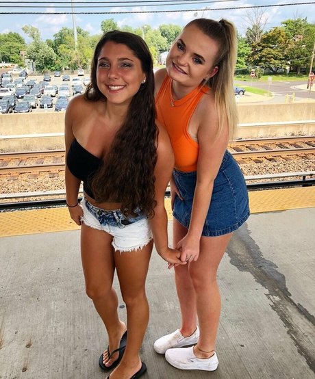 Julia Olivia star xxx photo