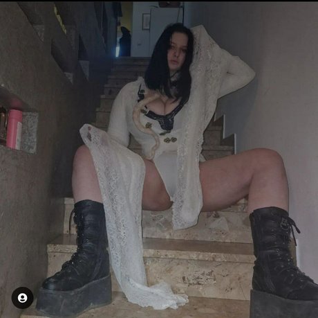thethreeheadedsnake porn star galleries