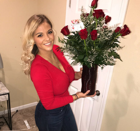 McKenna DeMoe adult model image