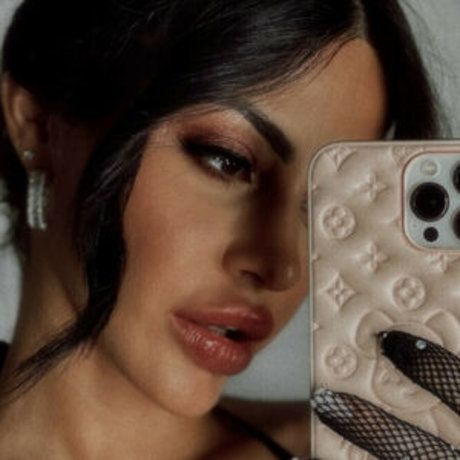 Duda Castro star beautiful photos