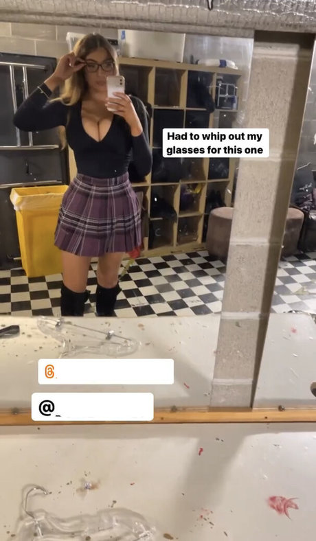 spreading onlyfans pretty archive