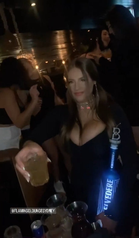 Alida Moya pornstar nice image