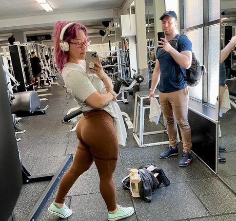 Stella Chung model nudes image