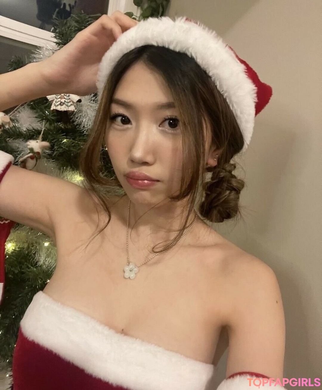 clararline star nude pictures