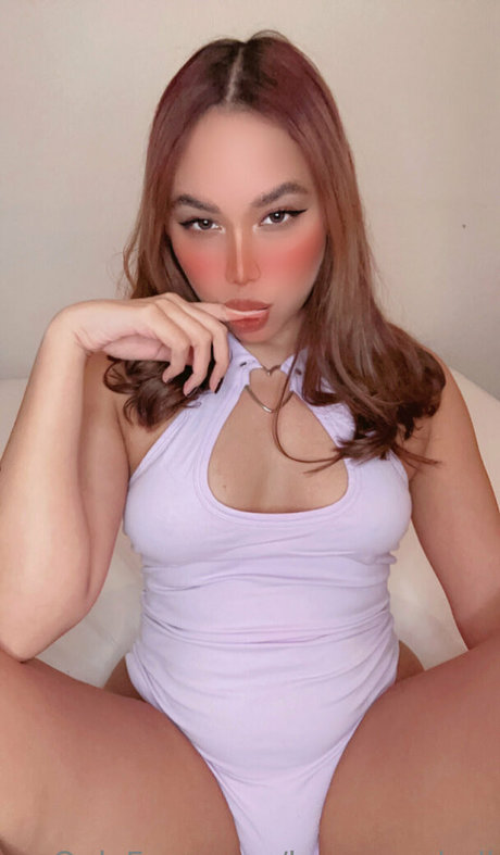 honeyrashell naked pornstar photo