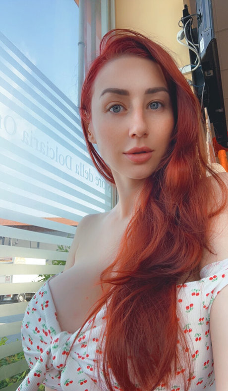 18 free onlyfans perfect pic