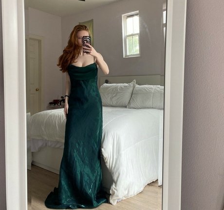 Francesca Capaldi pretty actress images