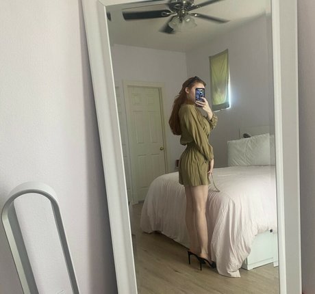 Francesca Capaldi exclusive actress image