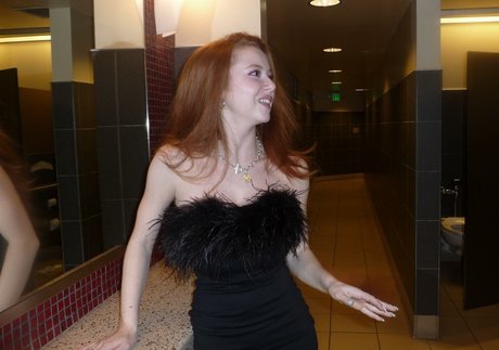 Francesca Capaldi model best images