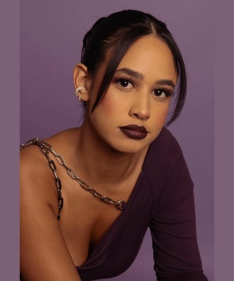 Emily Tosta xxx star photo