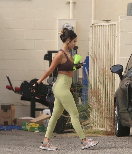 Emily Tosta high quality pornstar photo