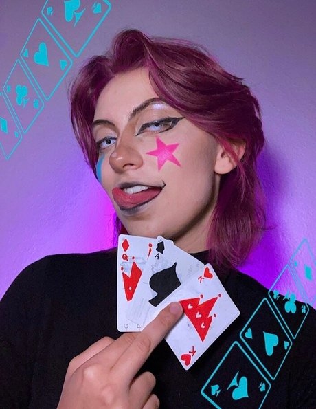 Art by livvv hot star picture