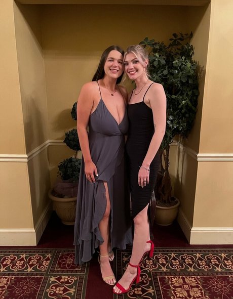 Hannah F xxx pornstar photos