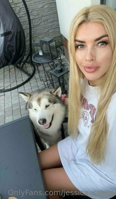 jessica cakes nice model photo