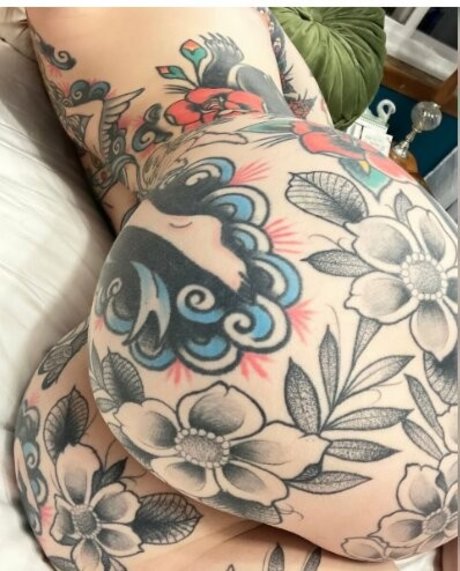 Maud Franklen model free image