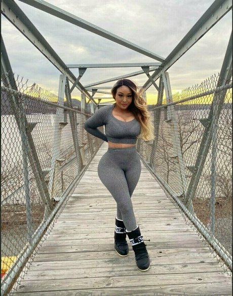 native onlyfans top image