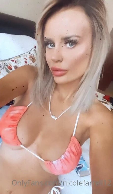 Nicole Farrell star perfect pic