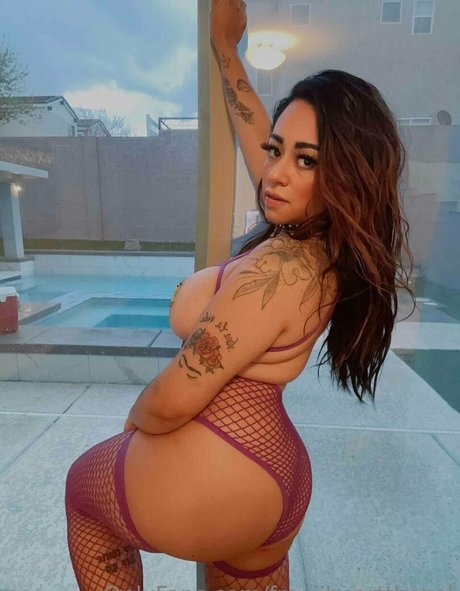 freeiiheartthazel porn actress img