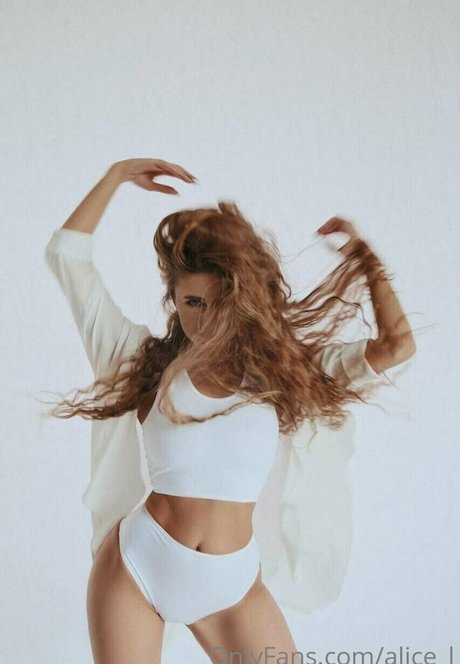 alice l model pornographic image