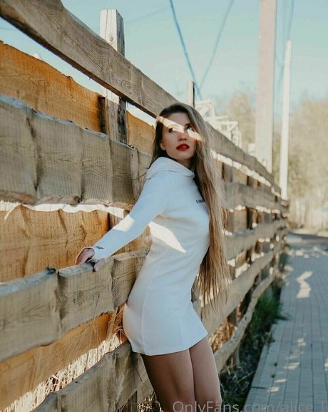 alice l star hot photos