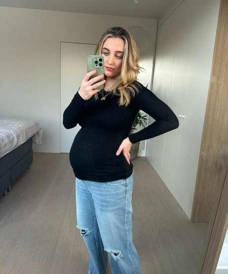 Tiffany Watson star nice images