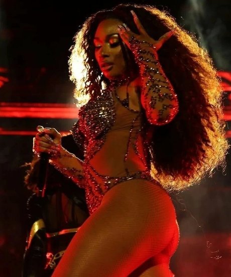 ebony skinny onlyfans free nude picture