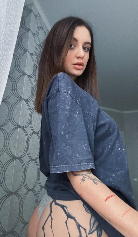 lyasheva model art img