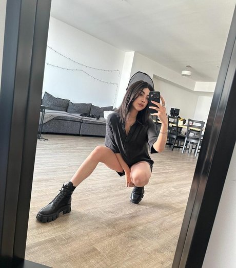 Alexa Mansour top pornstar images