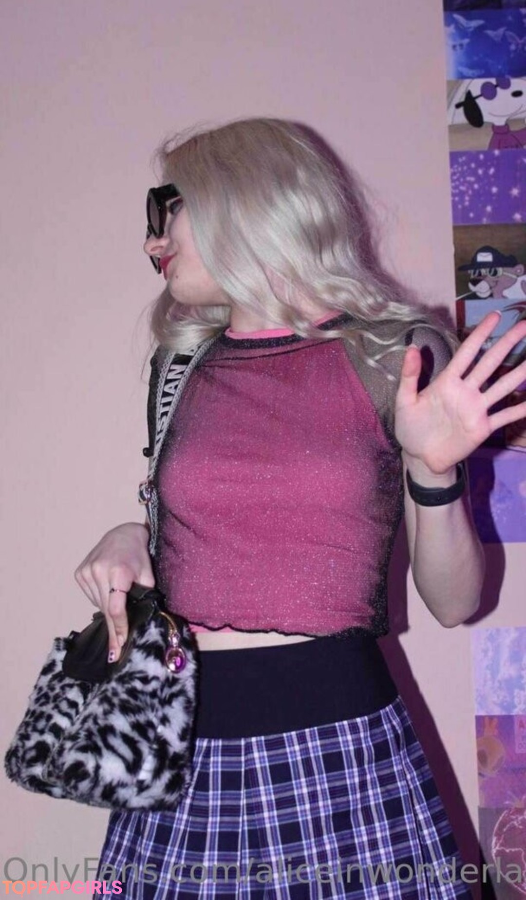 spreading onlyfans perfect img