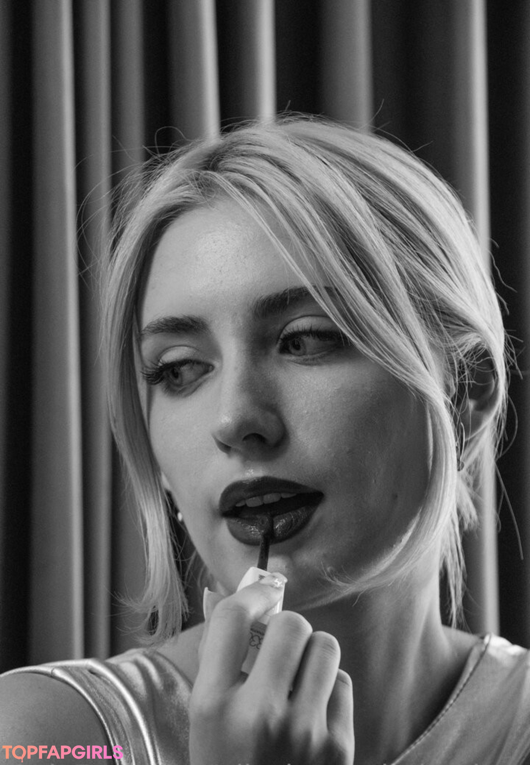 aliceinwonderland xo star nudes picture