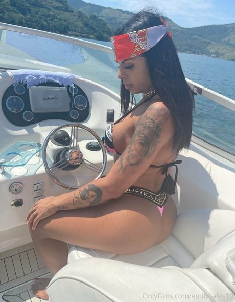 emilysales19 beautiful model photos