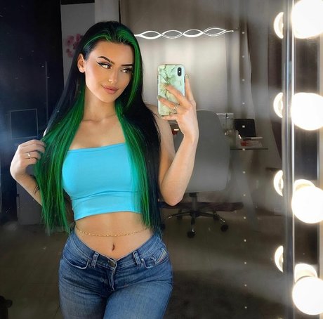 Dilaraa adult actress pictures