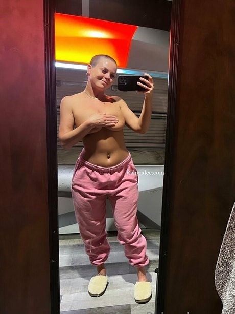 rahyndee art actress images