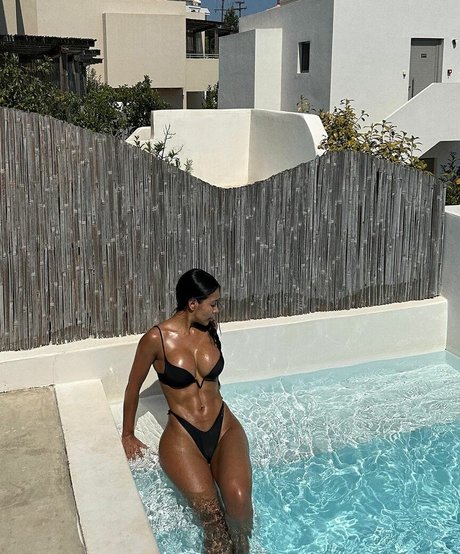 Natseleen high quality pornstar picture