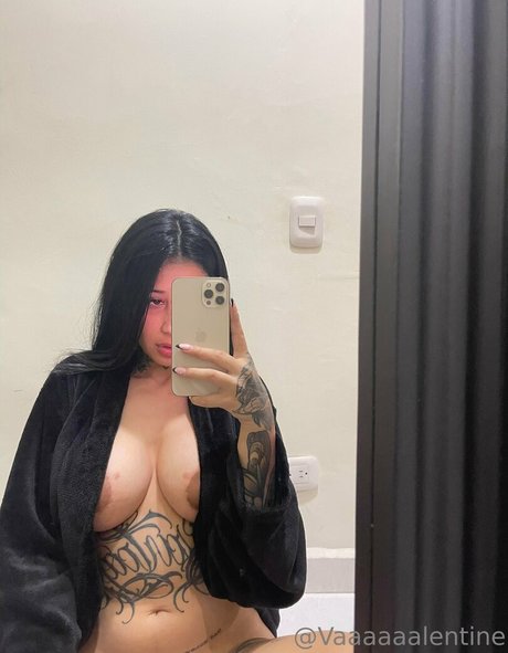 iamvaleeentine pornstar top img