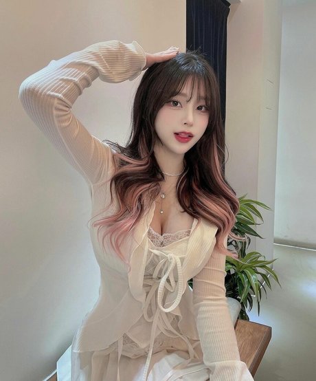 Haruzzxng model sex gallery