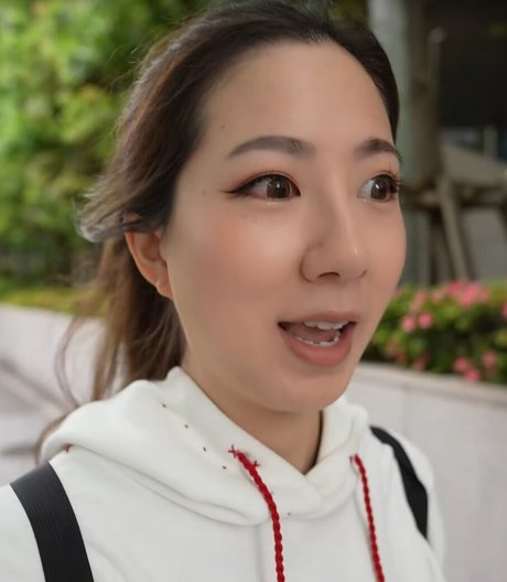 Fuslie star porn picture