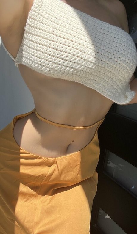 CallHerMara model top photos