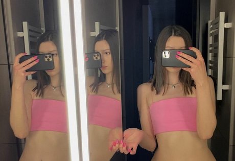 Aloona Larionova star pretty picture