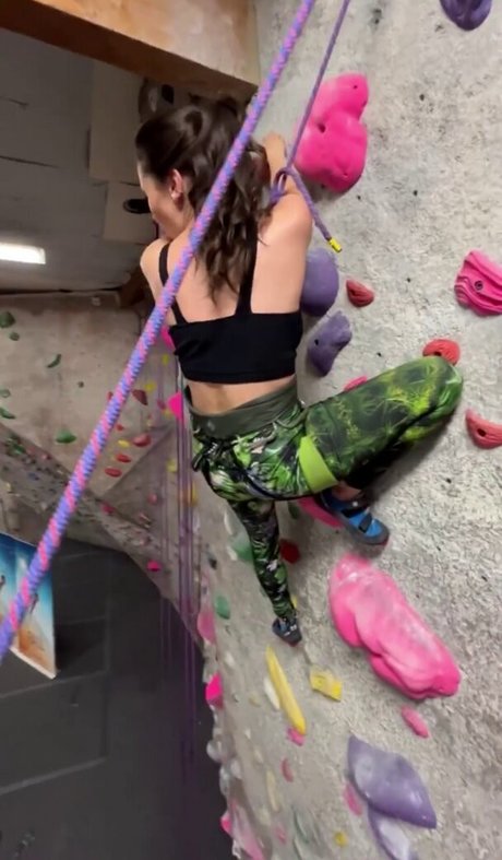 Grace Caroline Currey nude pornstar galleries