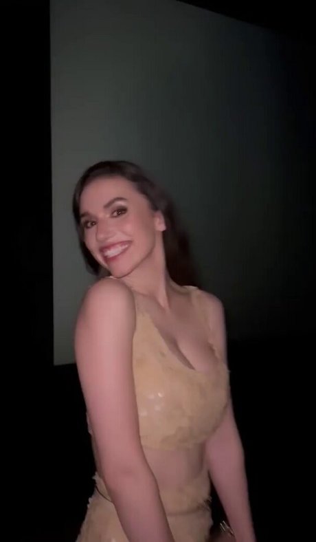 Grace Caroline Currey xxx pornstar pictures