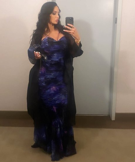 amyanderssen art model image