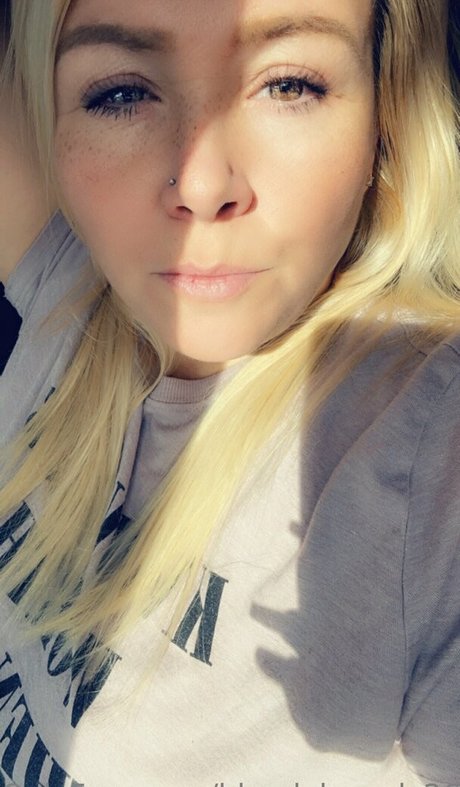 blondebrandy269 hd pornstar photos