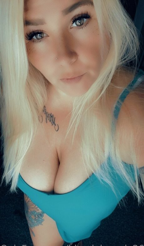 blondebrandy269 model art picture