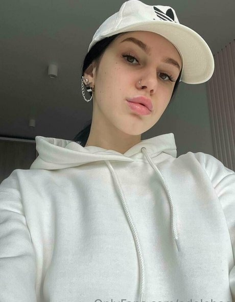 adelebee star perfect images