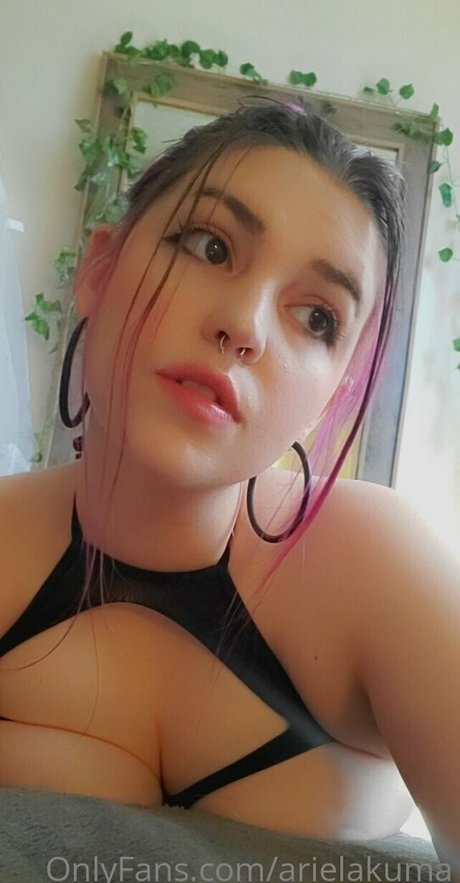 arielakuma nudes pornstar picture