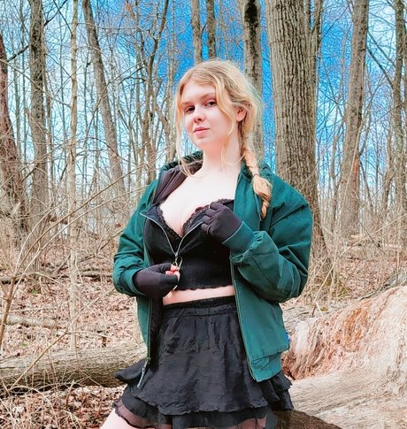 lyrictiana art pornstar pic