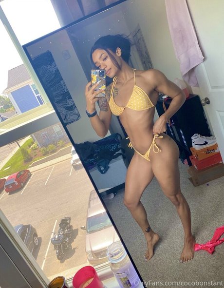 tiny onlyfans pornos image