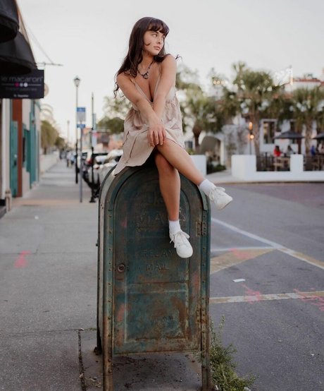 Grace Coffey perfect pornstar photos