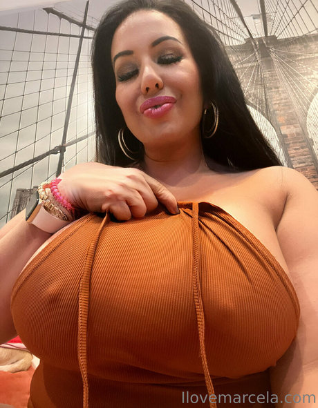 latinamilfnyc erotic actress photo